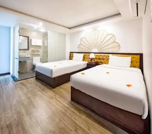 Azura Gold & Apartment - 32