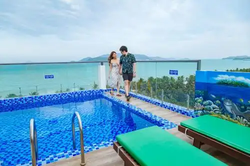 Azura Gold & Apartment - 1