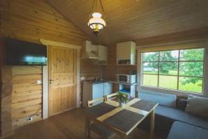 Дом для отпуска «Arina Cottages», Насва