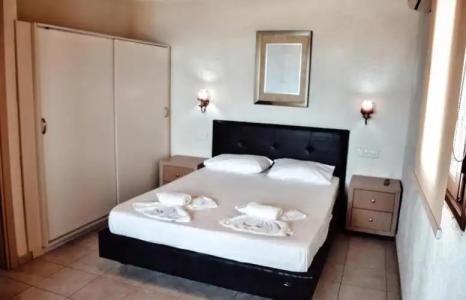 Eleonora Αnnissaras - 43