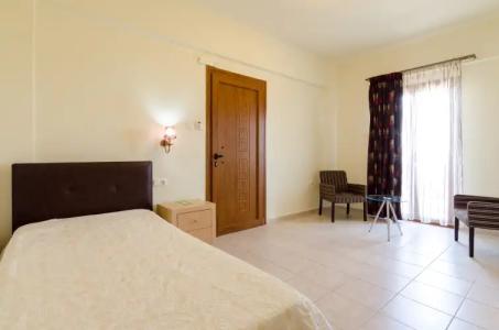 Eleonora Αnnissaras - 3