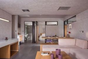 Icarus Hotel, Ханья