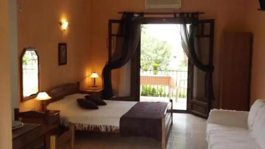 Pefka Studios & - 51