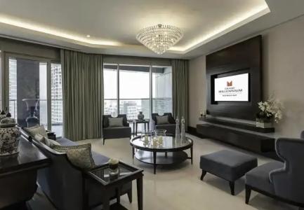 Renaissance Business Bay - 35