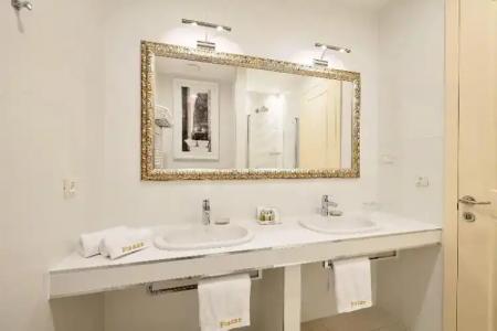 Piazza Heritage - 33