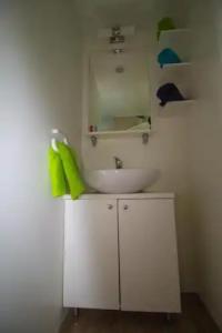 Easyatent Mobile Home Bijela Uvala - 9