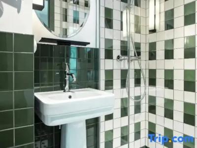 Pavillon Porte de Versailles - 80