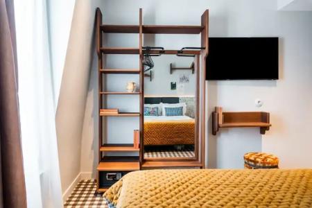 Pavillon Porte de Versailles - 70