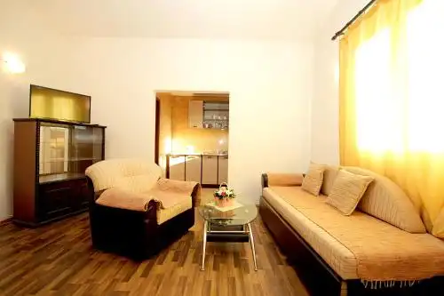 Nikolić - 54