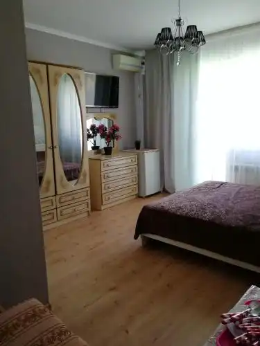 Sofia - 30