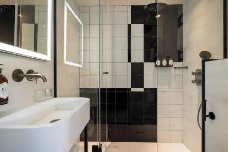 Hôtel Raspail Montparnasse - 112