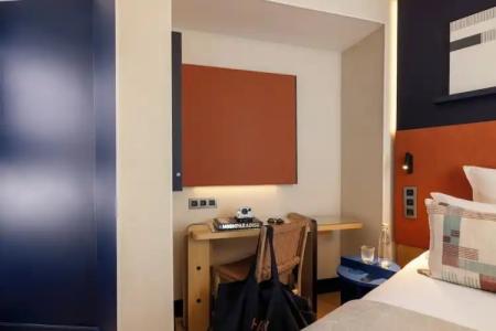 Hôtel Raspail Montparnasse - 121