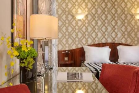 Hôtel Raspail Montparnasse - 128