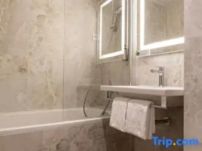 Best Western Montcalm - 55