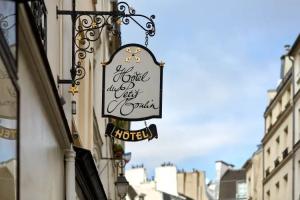 Hotel «du Petit Moulin», Париж