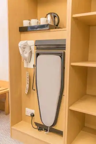 Clayton Cardiff Lane - 103