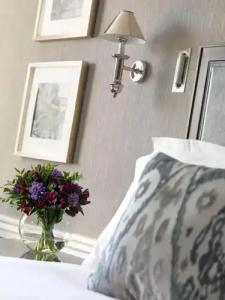 The Shelbourne, Autograph Collection - 46