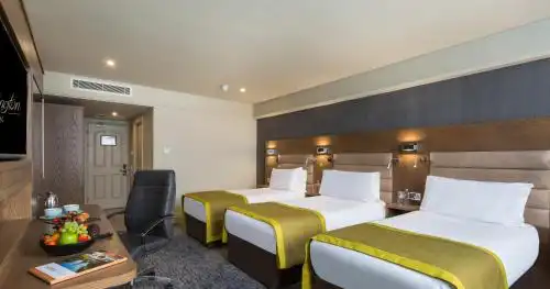 Bonnington & Leisure Centre - 107