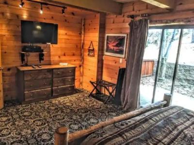 Three-Bedroom Specialty Townhouse Unit #36 by Snow Summit Townhouses - 5