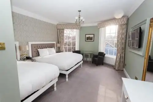 Stauntons on the Green - 28