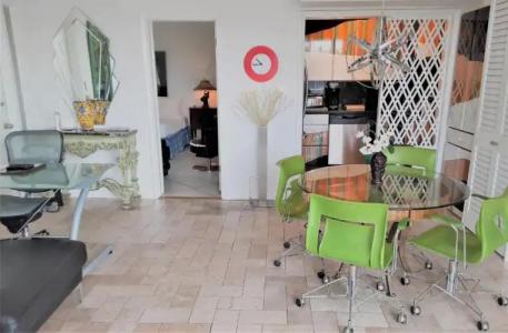 Manhattan Tower Apartment - 80