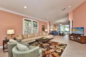 Tuscan Vacation Rental, Нейплс