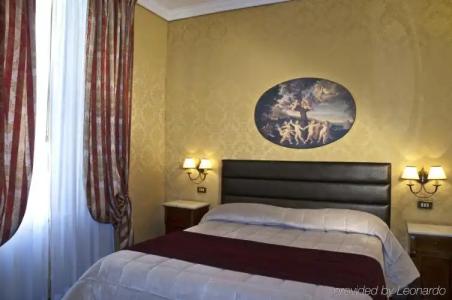 Royal Court - 4