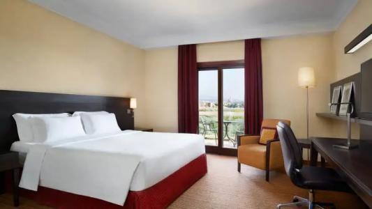 Courtyard by Marriott Rome Central Park - 59