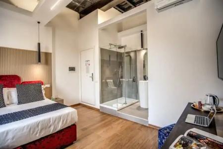 Little Queen Suite - 60