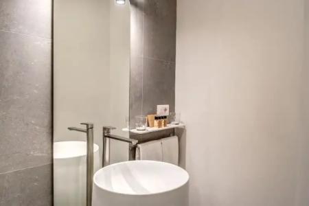 Little Queen Suite - 141