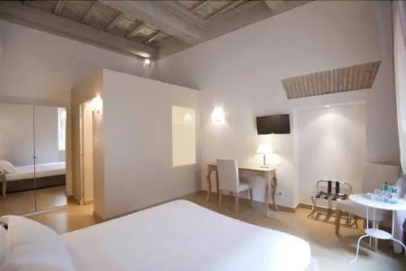 Little Queen Suite - 99