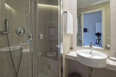 Little Queen Suite - 127