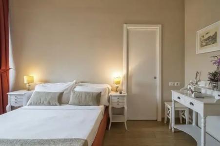 Little Queen Suite - 129