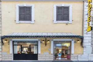 Hotel «Caracciolo», Рим