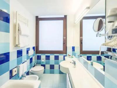 Mercure Roma Piazza Bologna - 18