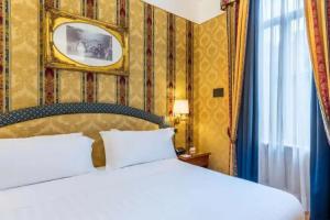 Hotel «Raffaello; Sure Hotel Collection by Best Western», Рим