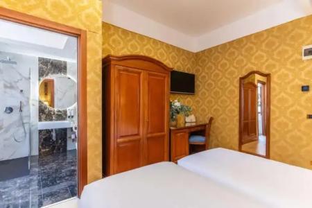 Raffaello; Sure Hotel Collection by Best Western - 10