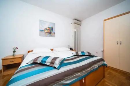 Pervanovo  with Free Parking - 28