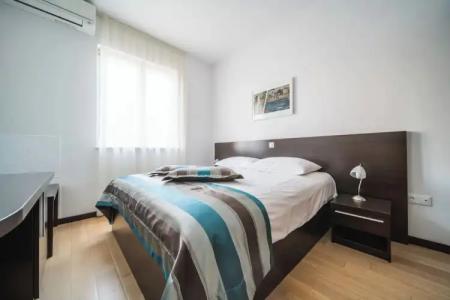 Pervanovo  with Free Parking - 72