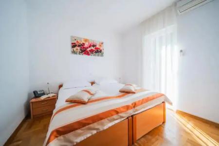 Pervanovo  with Free Parking - 33