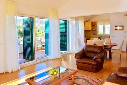 Pervanovo  with Free Parking - 144