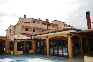 Hotel «Villa Letan», Фажана