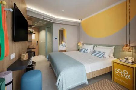 Crystal Sunny by Valamar - 30