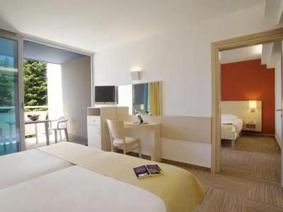 Crystal Sunny by Valamar - 65