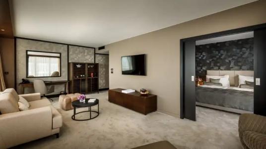 Ambasador - Liburnia - 13