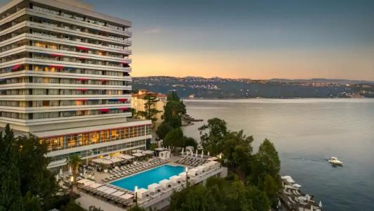 Ambasador - Liburnia - 0