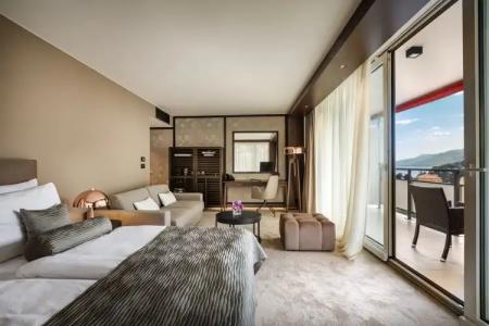 Ambasador - Liburnia - 45