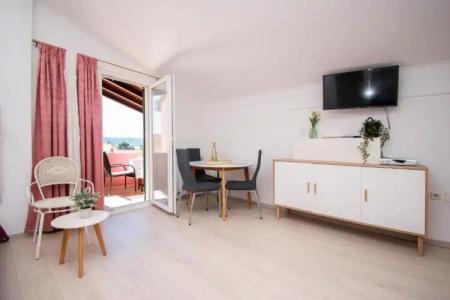 Villa Rosa - 180