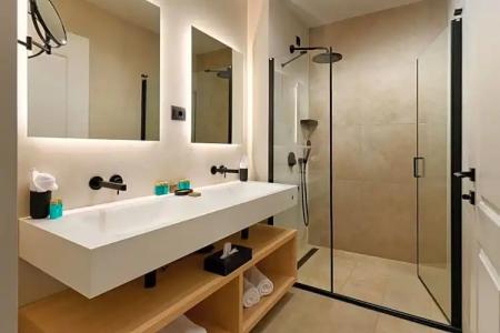 Moeesy, Blue & Green Oasis - new in June 2022 - 30