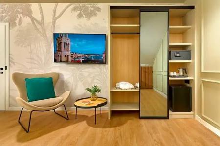 Moeesy, Blue & Green Oasis - new in June 2022 - 28